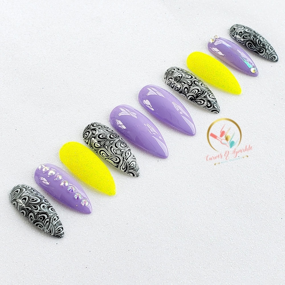 *Harley* Reusable Press-on Nail Designs